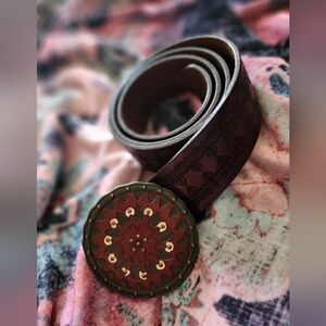 Fossil Leather Tooled Dark Brown Mahagony Belt